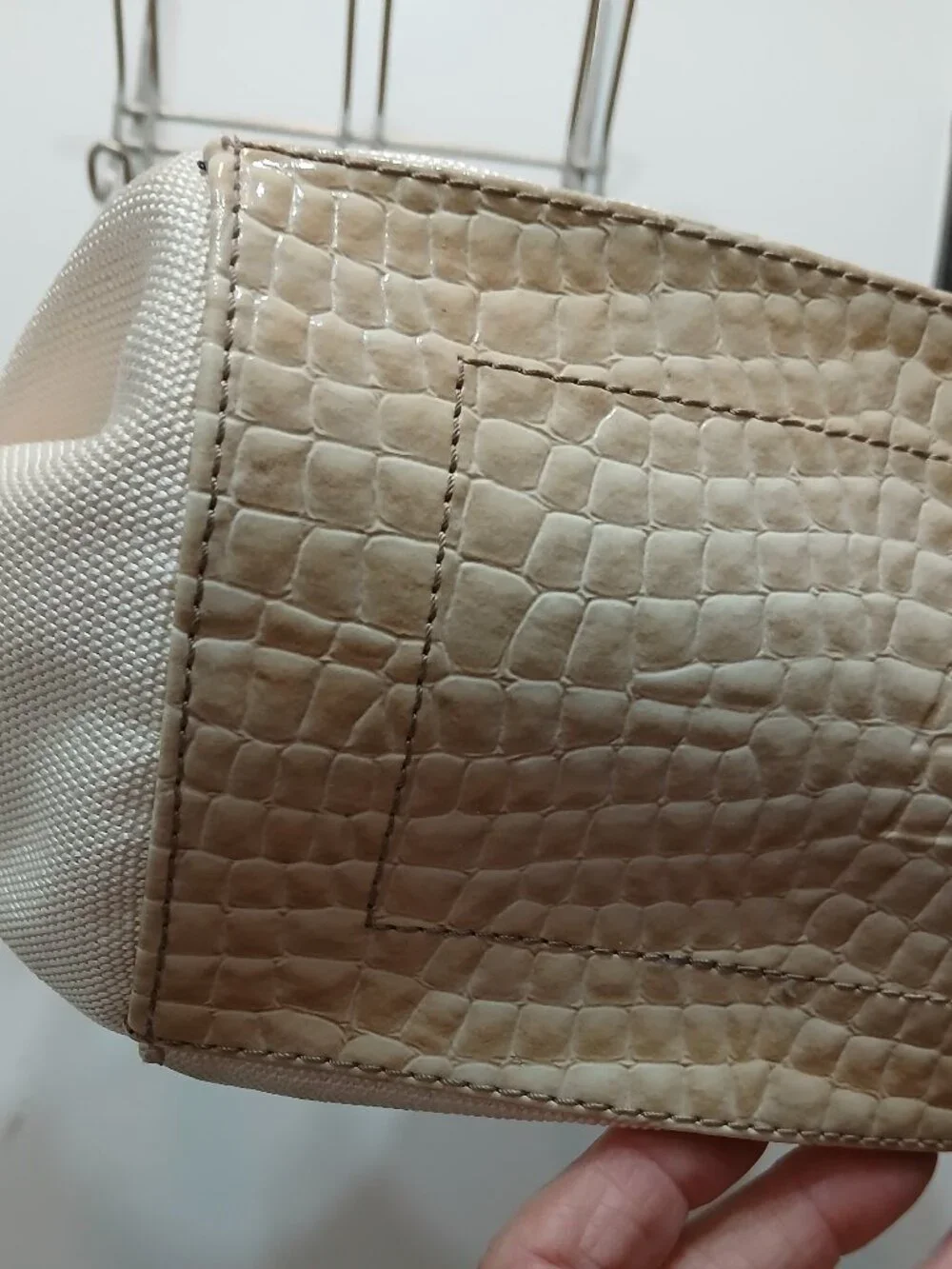 Kathy VanZeeland Woven Hobo🤍